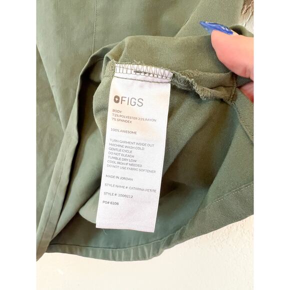 FIGS Catarina Scrub Top Small Petite Olive Green Scrub Top - Picture 5 of 5